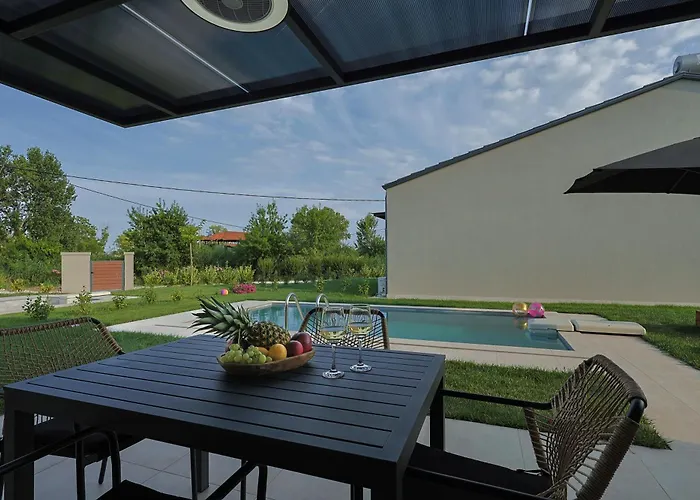 Olympus Mare Village Seaside Pool Villa *